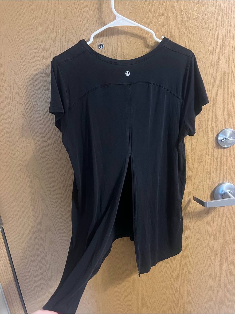 lululemon athletica Black Short-Sleeve Split-Back Tee